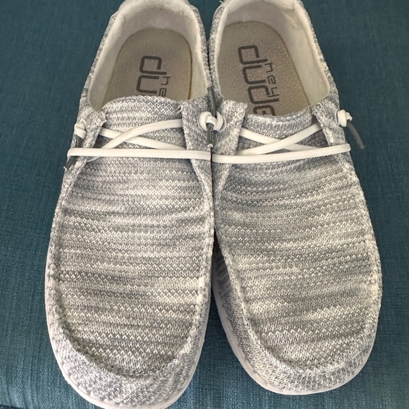 Hey Dude shoes - Picture 4 of 6